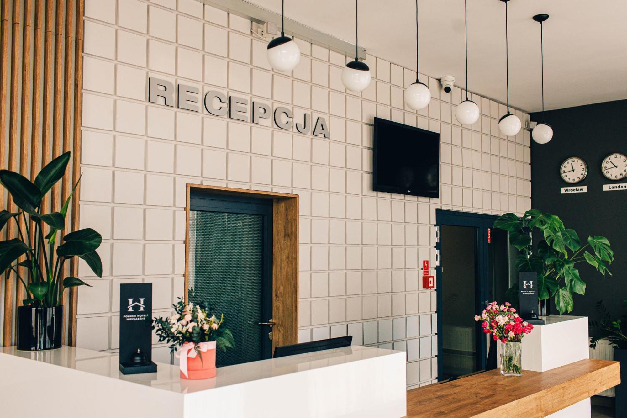 Terminal Hotel Breslavia Exterior foto